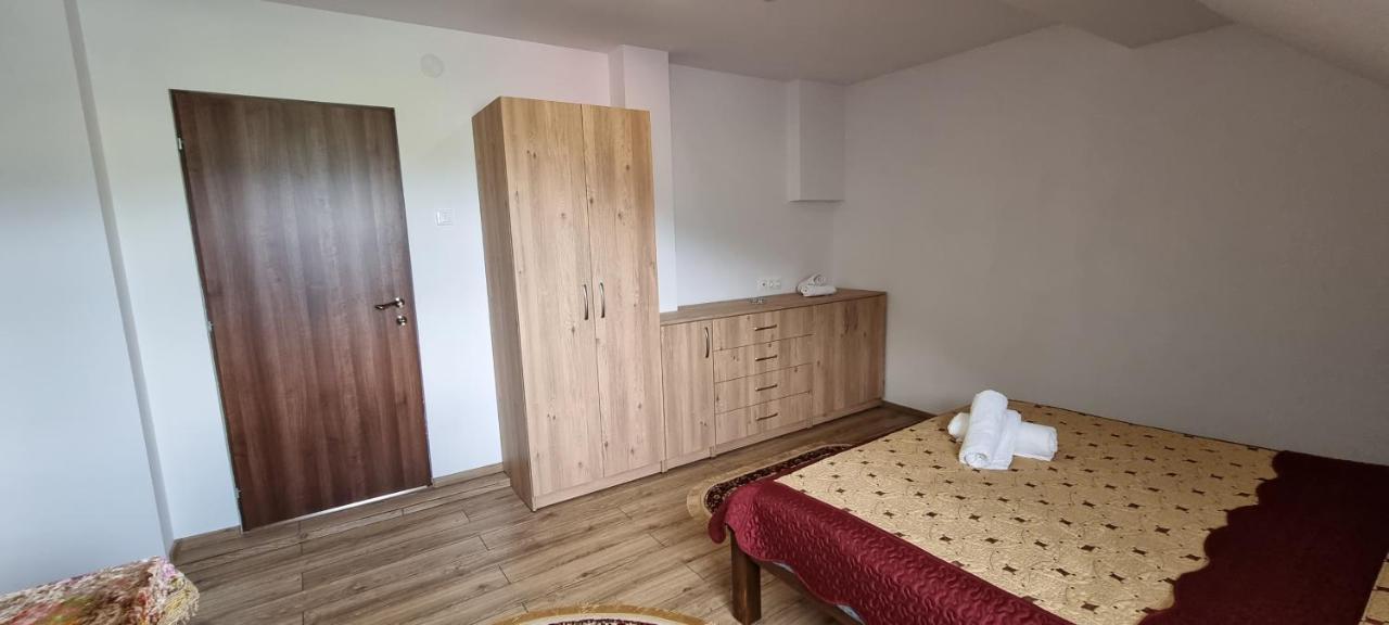 Karacsony Guest House Lunca de Sus Exterior photo